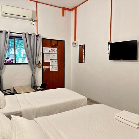 Ardour Lodge "A" Wing Tanjung Bungah  Εξωτερικό φωτογραφία