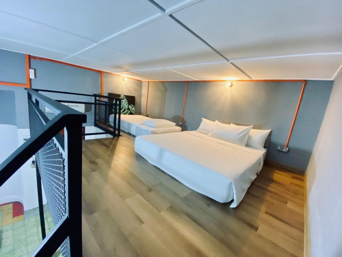 Ardour Lodge "A" Wing Tanjung Bungah  Εξωτερικό φωτογραφία