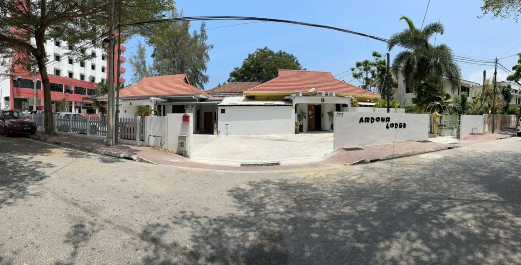 Ardour Lodge "A" Wing Tanjung Bungah  Εξωτερικό φωτογραφία