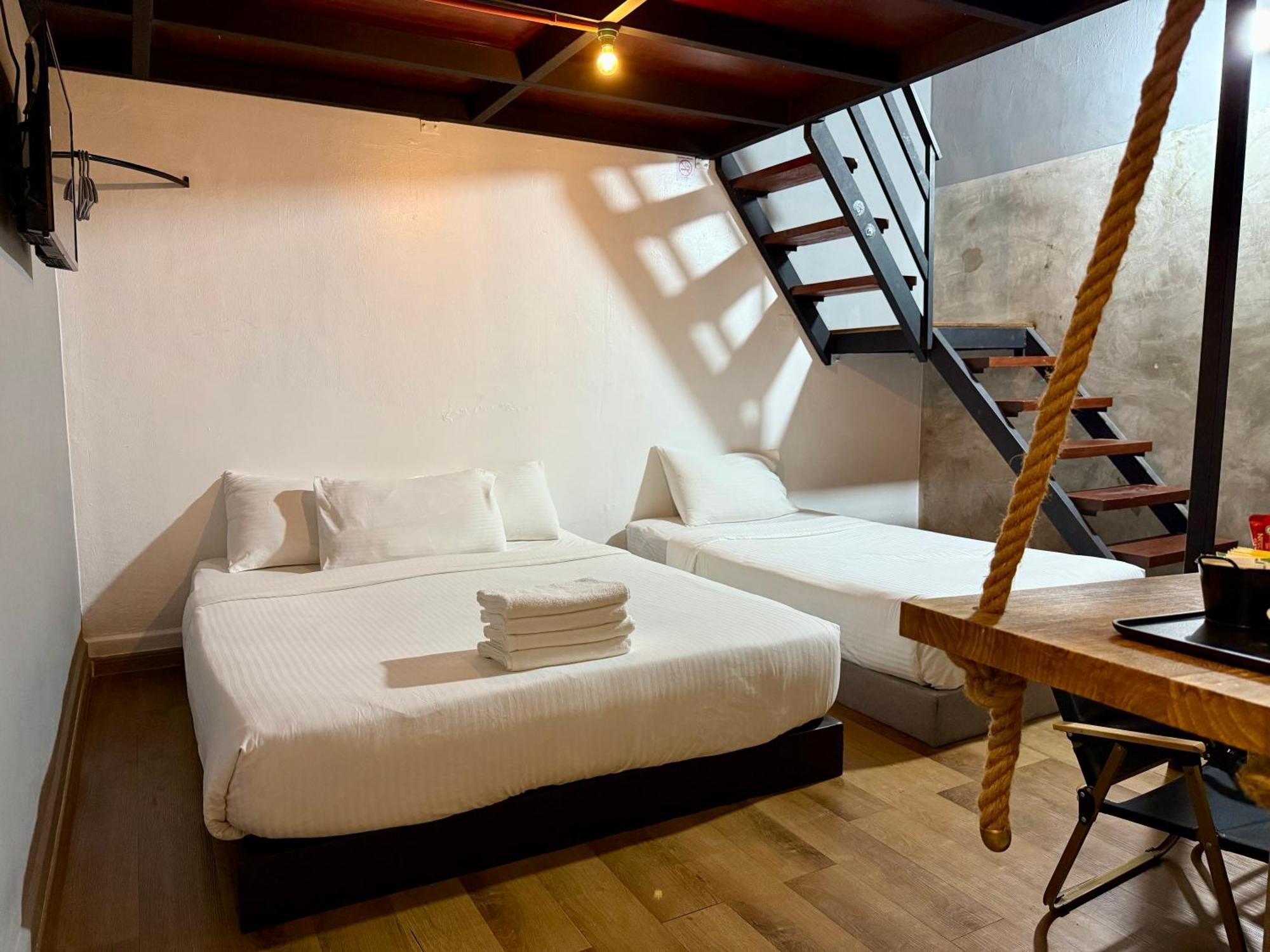 Ardour Lodge "A" Wing Tanjung Bungah  Εξωτερικό φωτογραφία