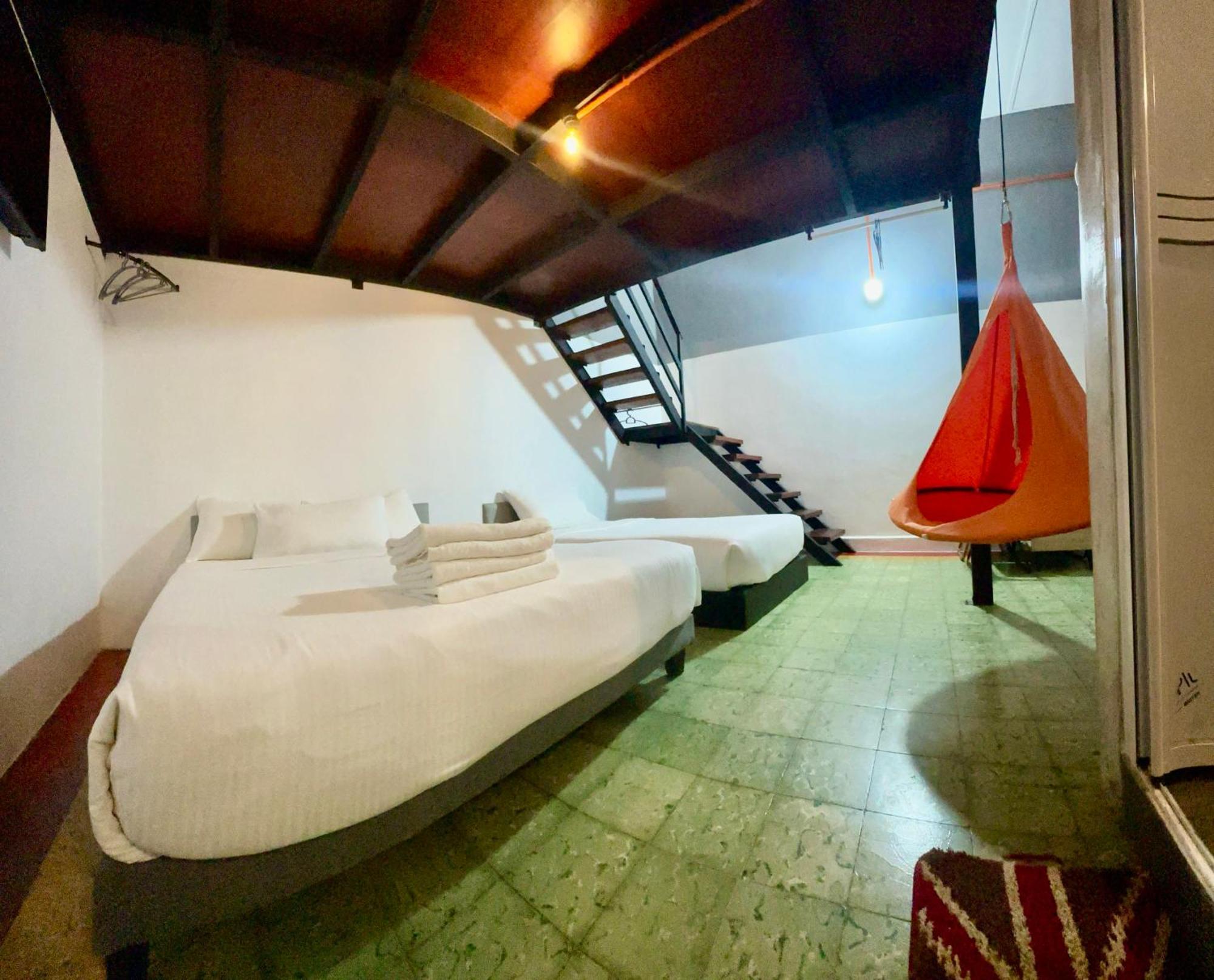 Ardour Lodge "A" Wing Tanjung Bungah  Εξωτερικό φωτογραφία
