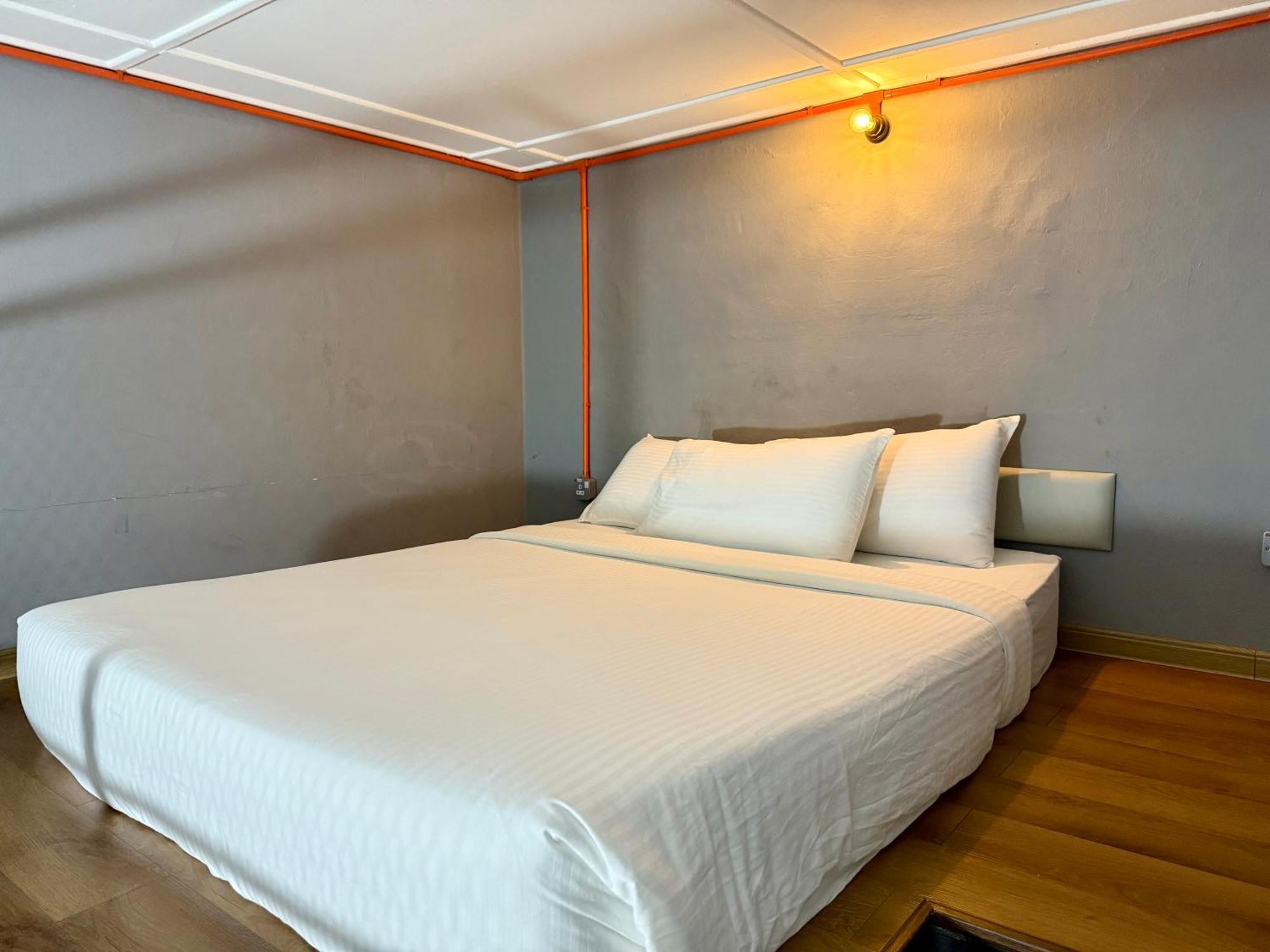 Ardour Lodge "A" Wing Tanjung Bungah  Εξωτερικό φωτογραφία